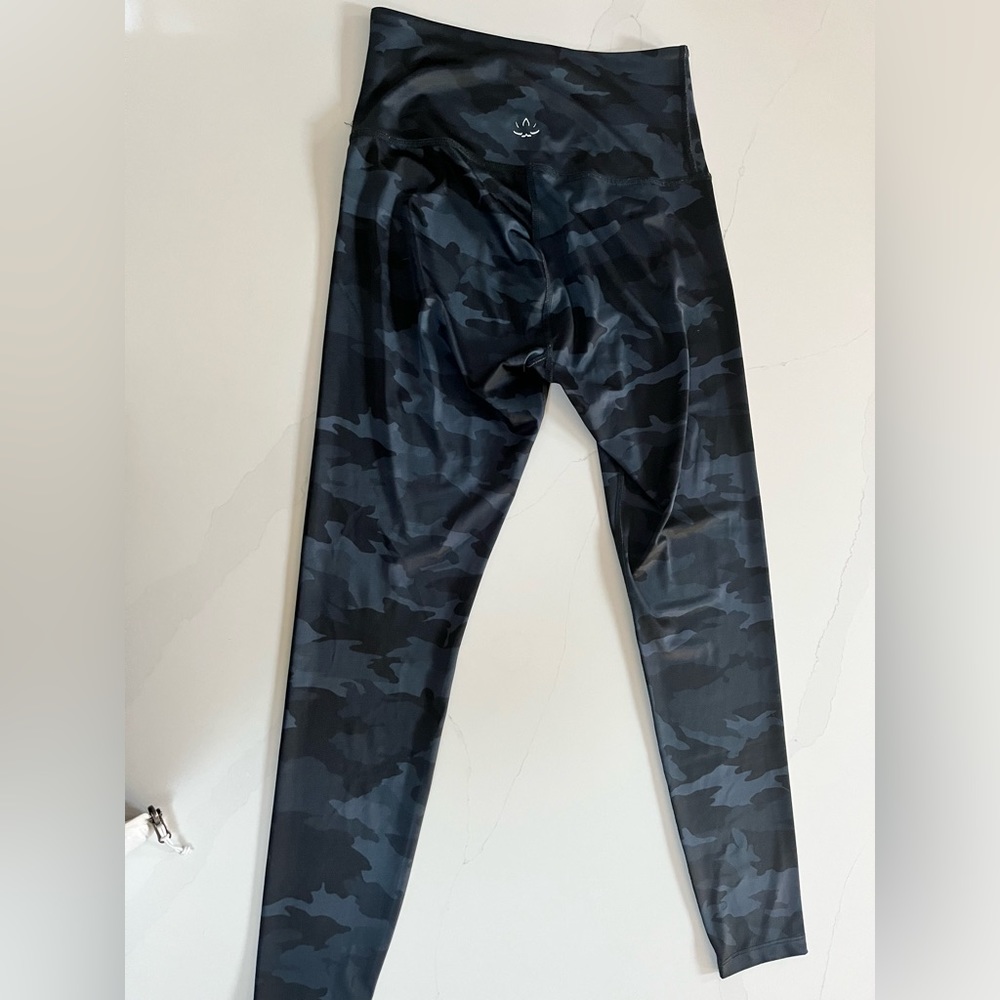 Beyond Yoga Lux Camo Pants
